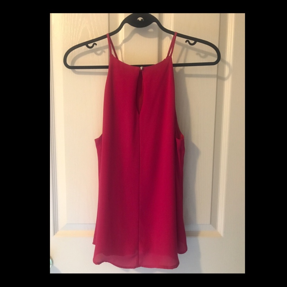 Guess Red Sleeveless Top - Picture 2 of 9